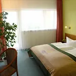 Greenline Hellfeld 3* Neubrandenburg