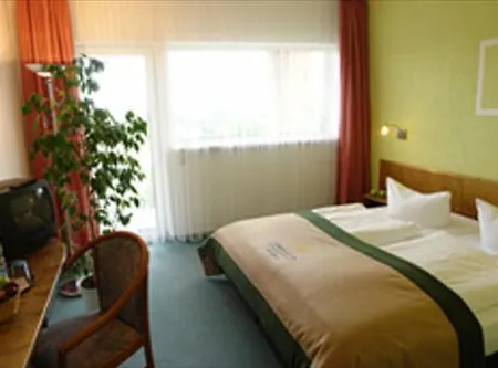 Greenline Hellfeld 3* Neubrandenburg