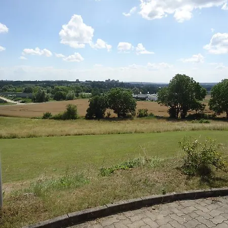 Greenline Hellfeld Neubrandenburg
