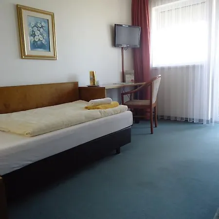 Greenline Hellfeld Hotell 3*