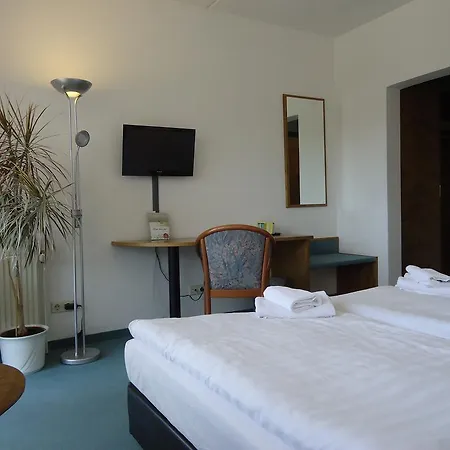 Greenline Hellfeld Hotell Neubrandenburg